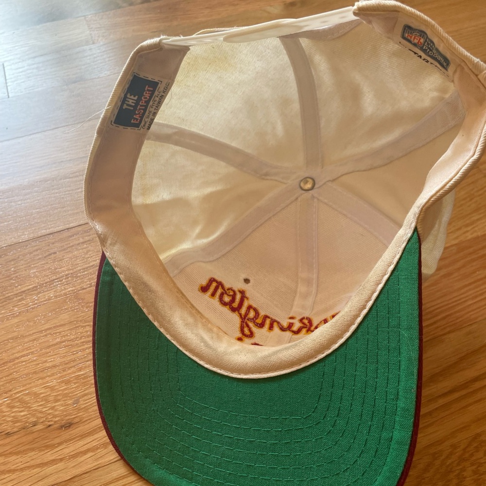 Washington Redskins Cap 🏈 - Picture 3 of 3